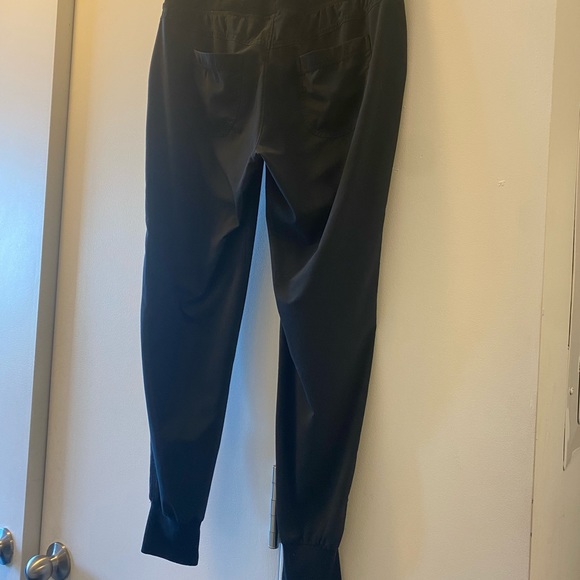 Athleta Attitude Jogger Pant Women’s Size 6 - Picture 10 of 16